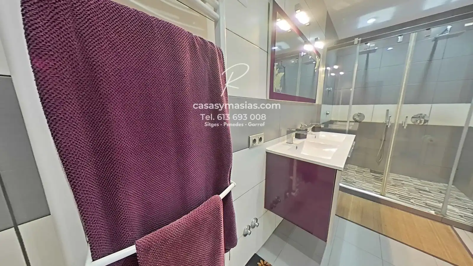 Bany de Casa o xalet en venda en Sant Pere de Ribes amb Aire condicionat, Calefacció i Jardí privat