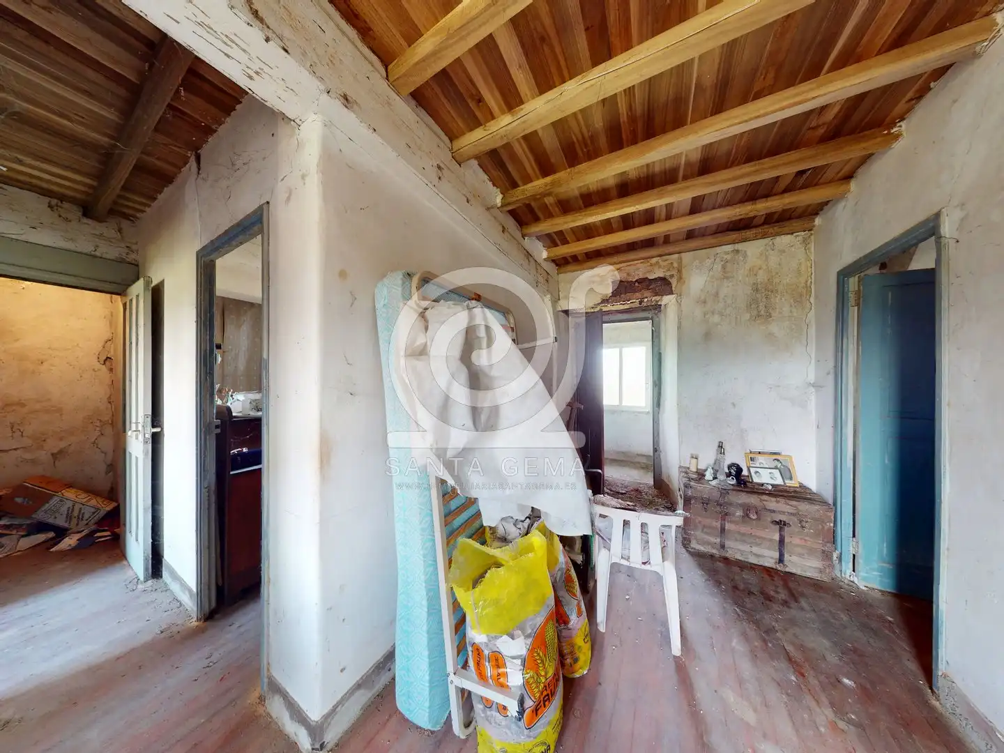 Detached homes for sale in Oleiros  with Private garden and Furnished