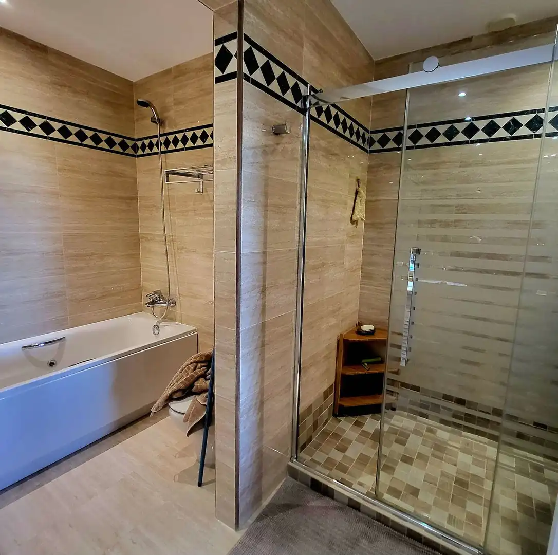 Apartamento con piscina en venta en Nueva Andalucía, imagen 13