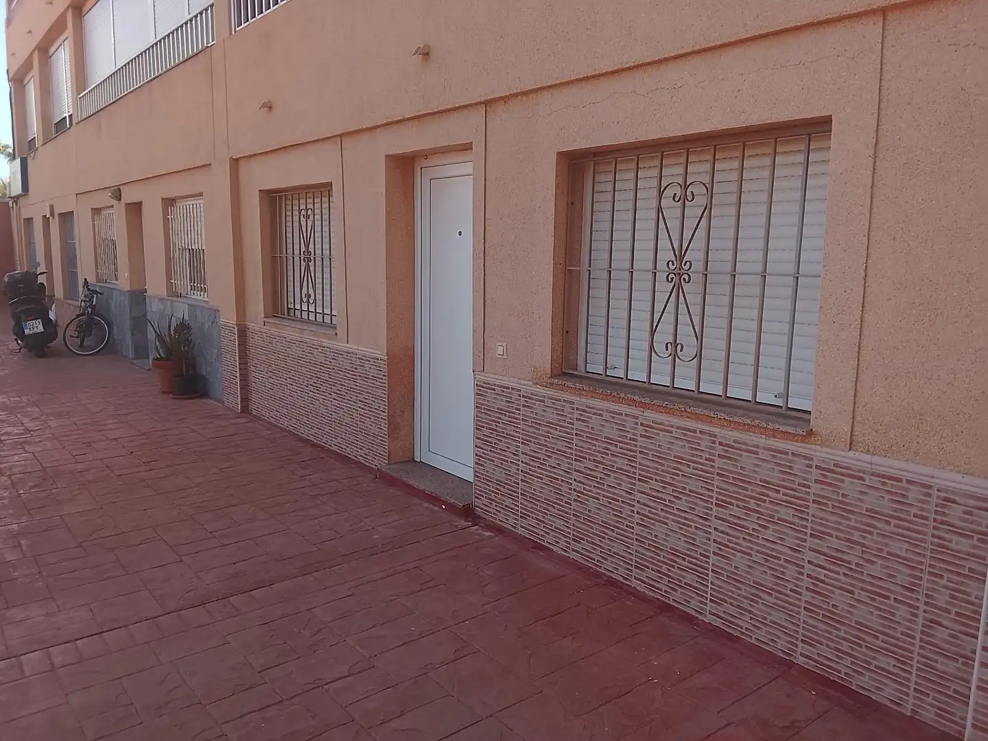 Vista exterior de Planta baixa en venda en La Manga del Mar Menor amb Terrassa