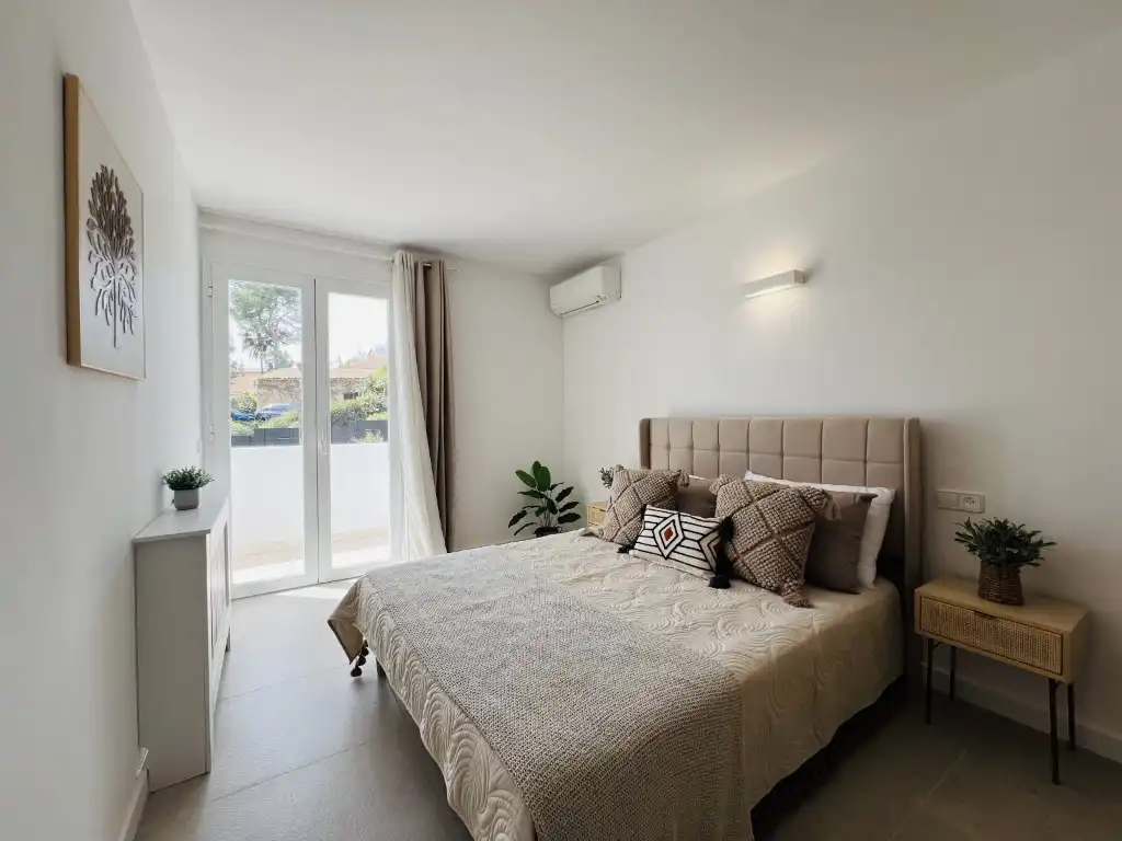 Bedroom of Houses for sale in Calvià  with Air Conditioner, Heating and Private garden