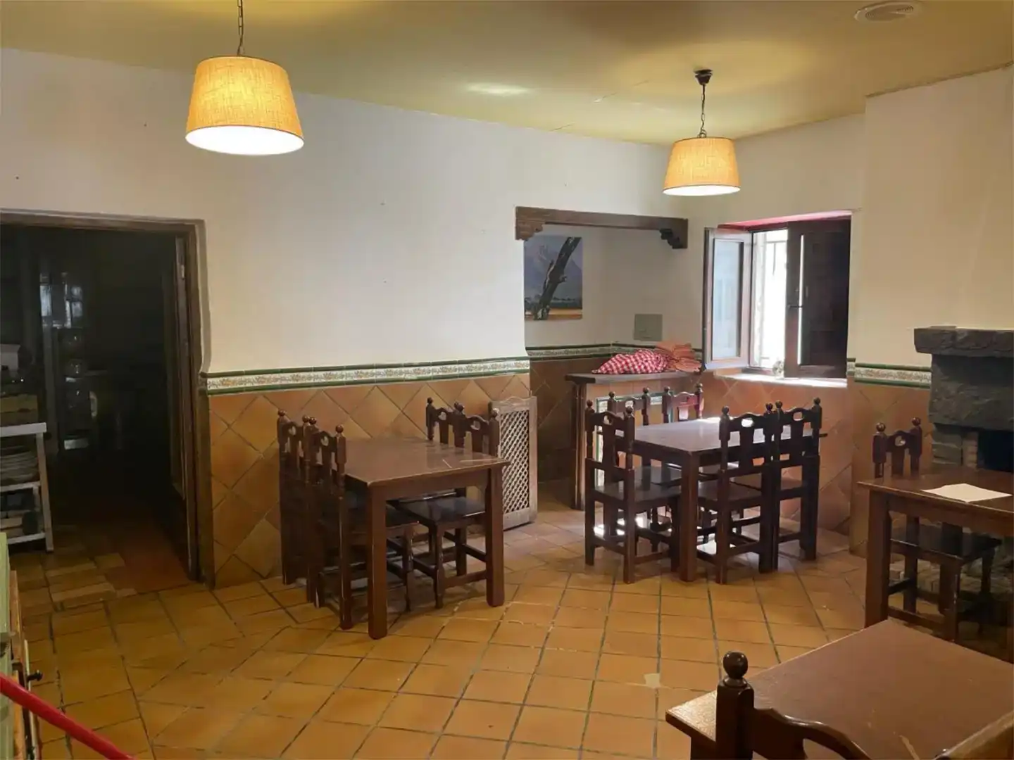Commercial properties for rent in Capileira  with Furnished