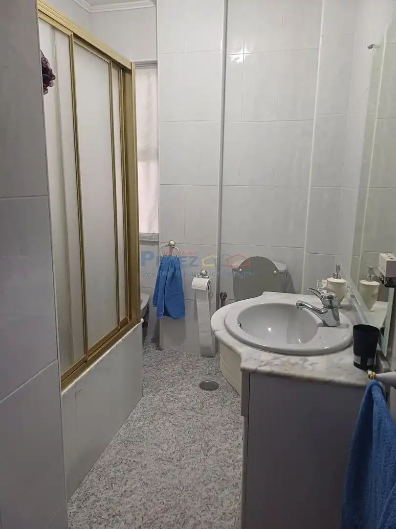 Flat for rent in Fene