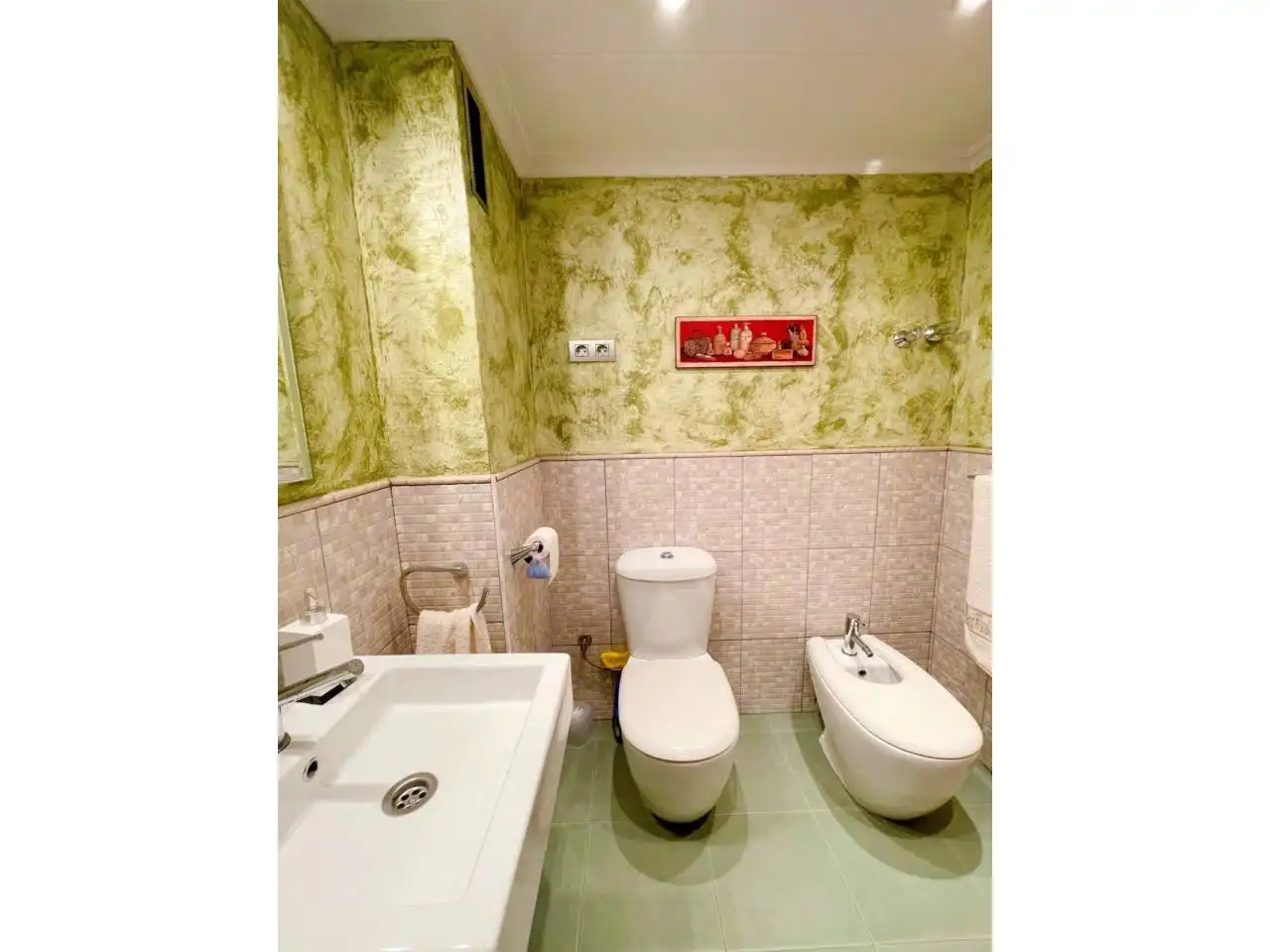 Bathroom of Flat for sale in Cerdanyola del Vallès  with Heating, Furnished and Balcony