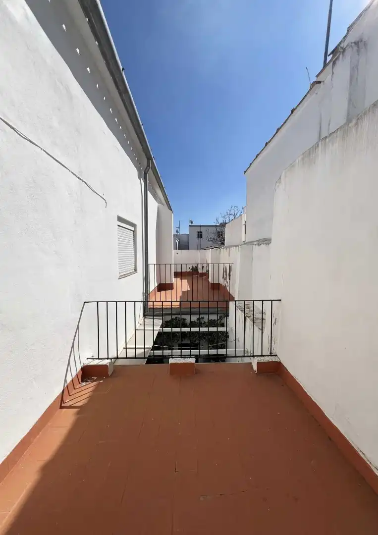 Vista exterior de Casa o xalet en venda en Estepa amb Terrassa, Traster i Piscina