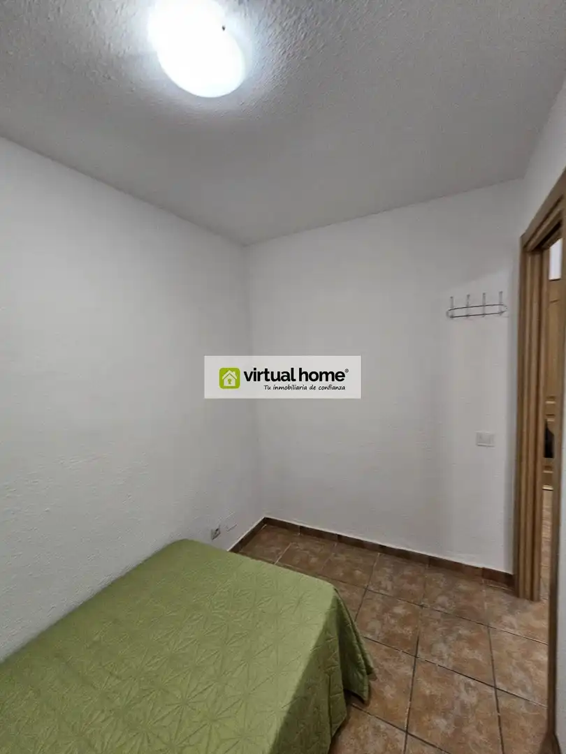 Dormitori de Casa o xalet de lloguer en Relleu amb Aire condicionat i Terrassa