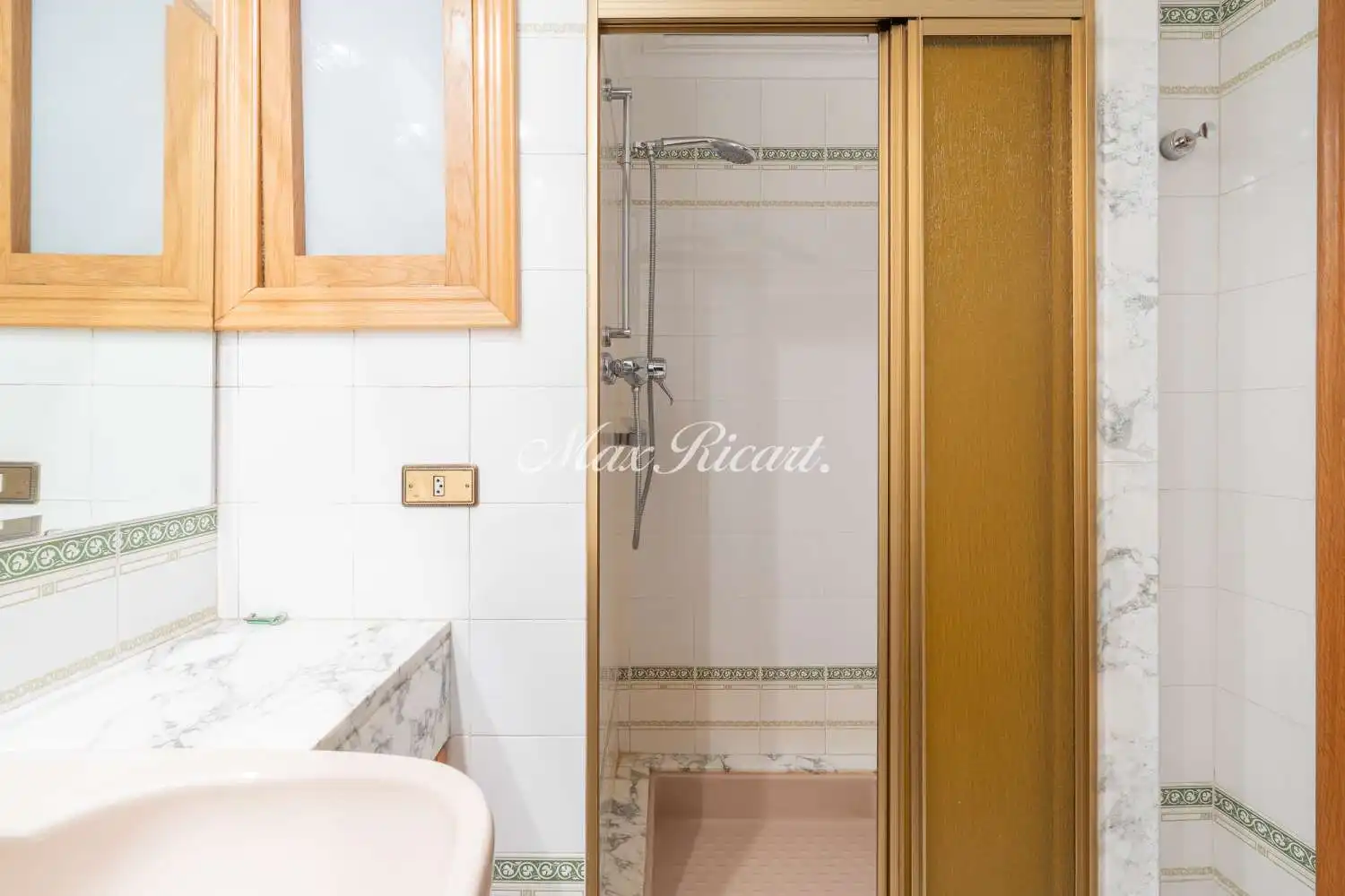 Baño de Piso de alquiler en Barcelona con Aire acondicionado, Calefacción y Terraza