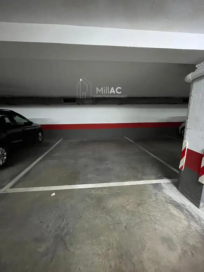 Parking de Piso en venta en Madrid con Aire acondicionado, Calefacción y Terraza
