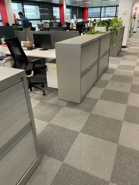 Oficina de lloguer en L'Hospitalet de Llobregat amb Aire condicionat, Calefacció i Terrassa