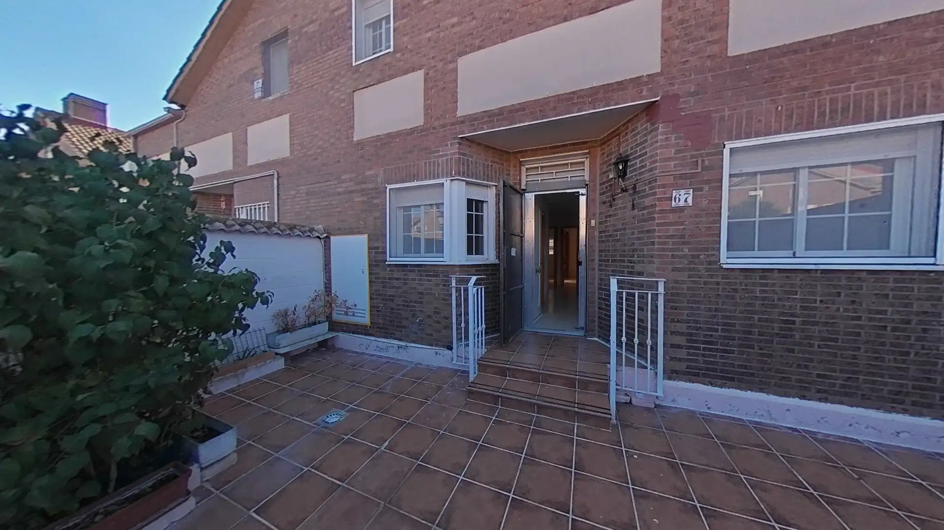 Vista exterior de Casa o chalet en venta en Quer, Guadalajara