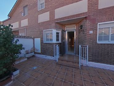 Casa en venda a LOS ROSALES