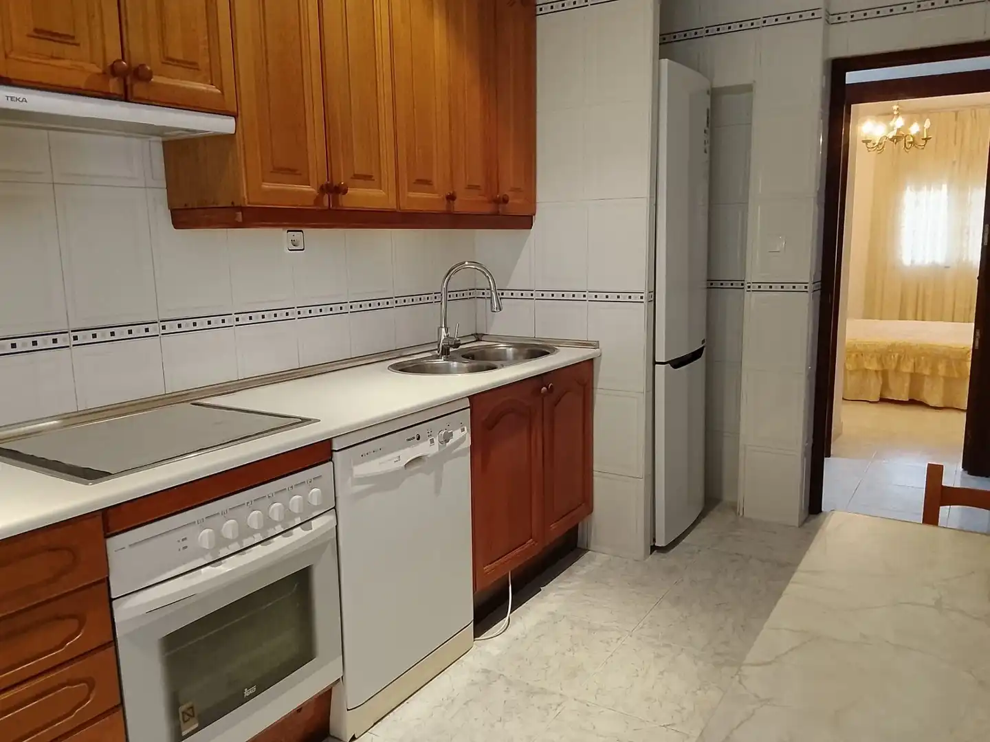 Küche von Maisonette zum Verkauf in Valdemaqueda mit Heizung, Privatgarten und Terrasse