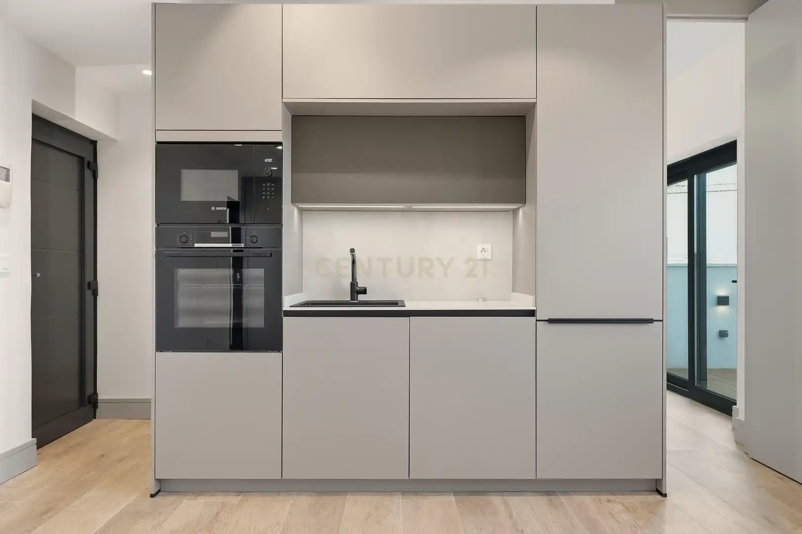 Cocina de Apartamento en venta en Madrid con Aire acondicionado, Horno y Lavadora