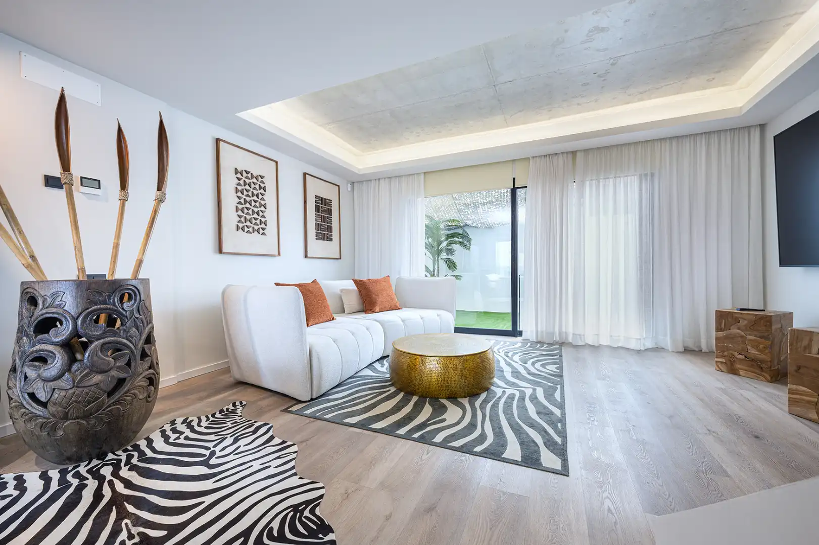 Living room of Detached homes for sale in Las Palmas de Gran Canaria  with Air Conditioner, Terrace and Storage room