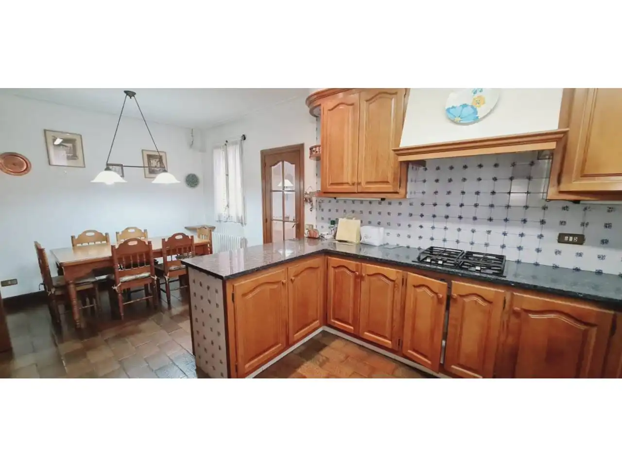 Cocina de Casa o chalet en venta en Les Franqueses del Vallès con Calefacción, Jardín privado y Terraza