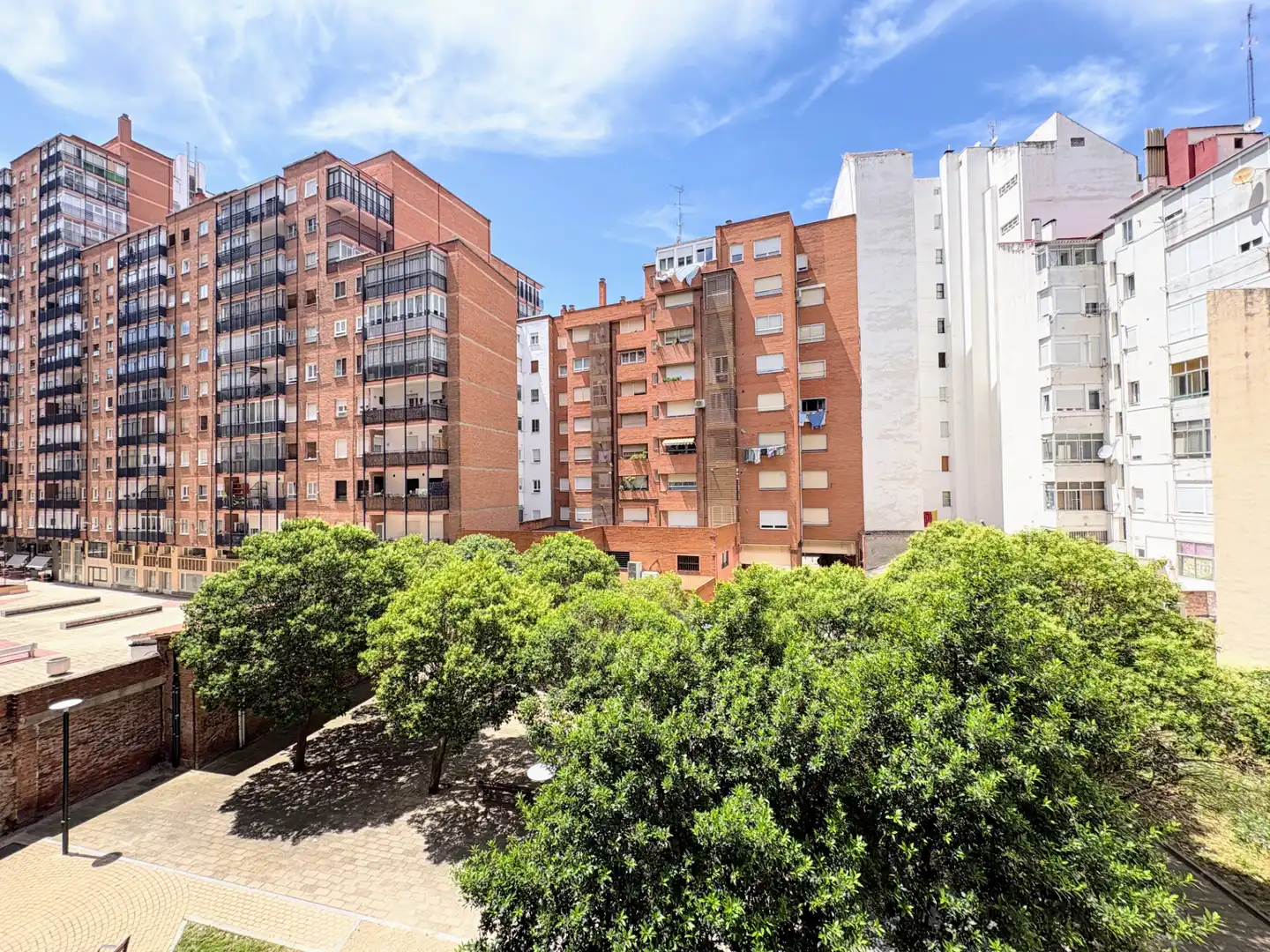 Vista exterior de Pis en venda en Valladolid amb Calefacció