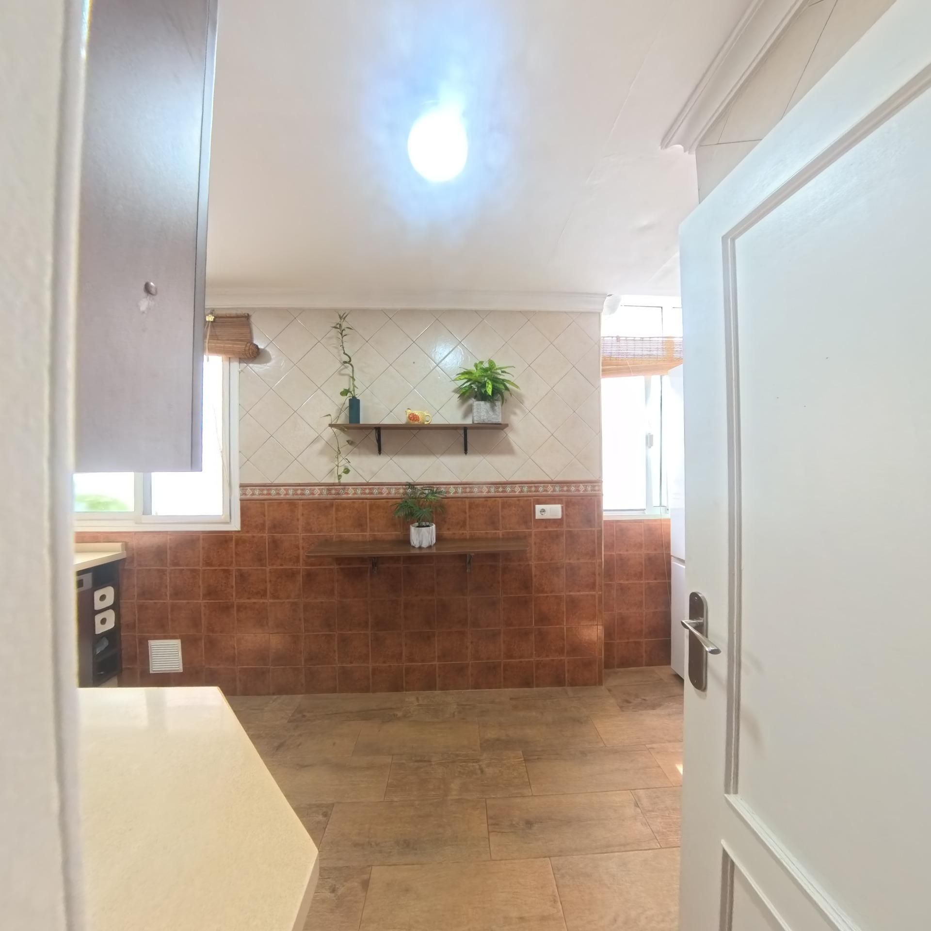 Kitchen of Flat for sale in San Fernando  with Air Conditioner and Heating