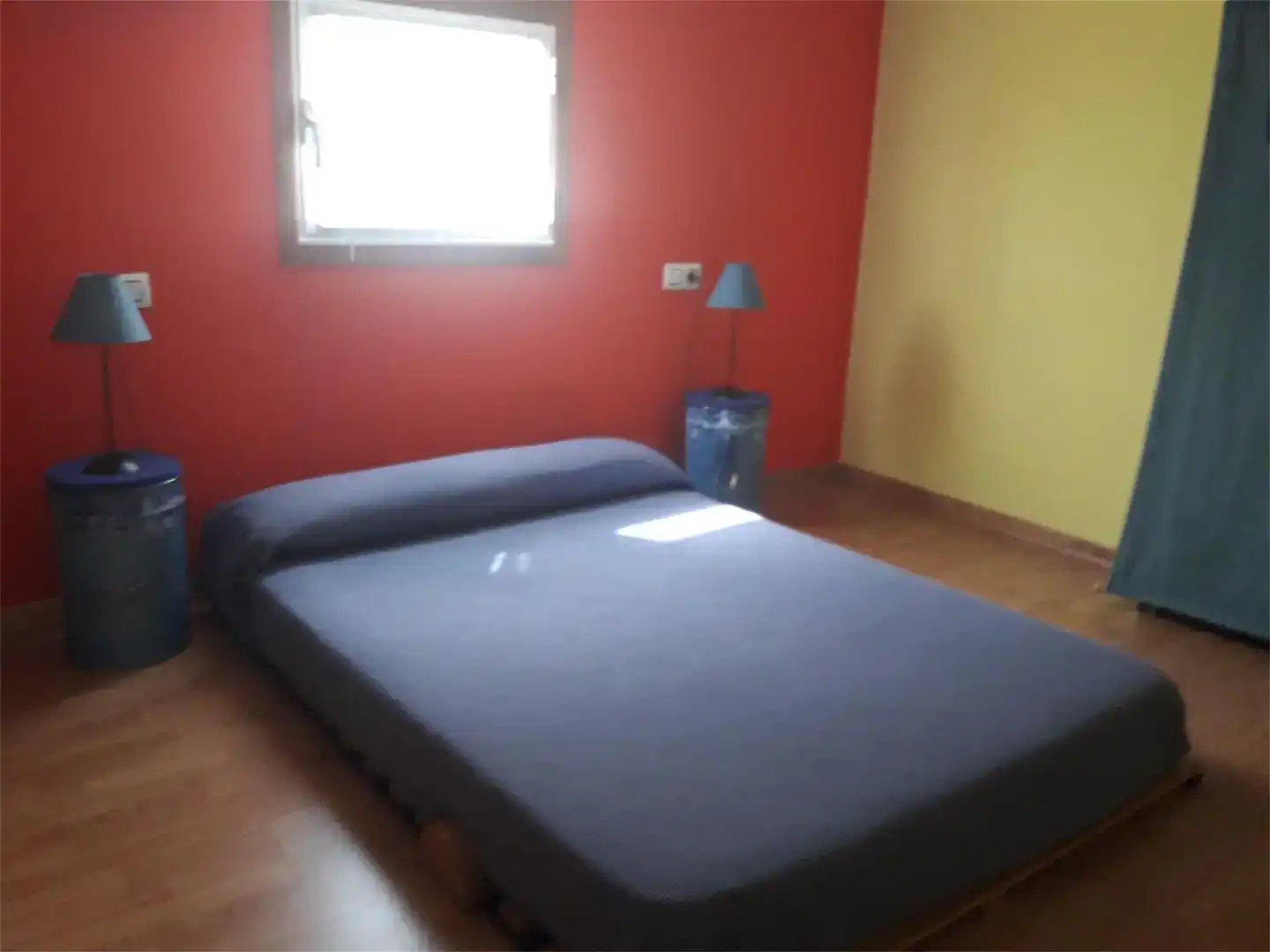 Dormitori de Casa adosada en venda en Ribadavia amb Balcó