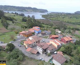 Vista exterior de Casa adosada en venda en Villaviciosa