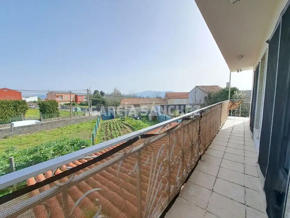 Terrace of Houses for sale in Boiro  with Private garden, Terrace and Furnished