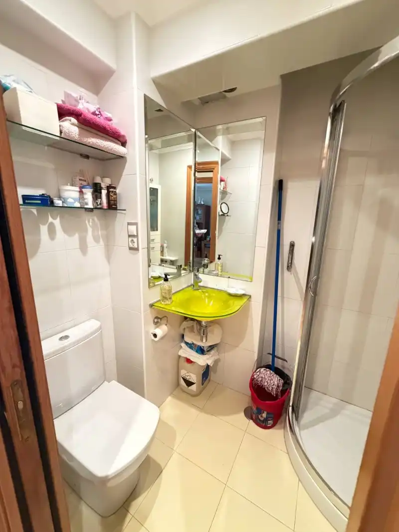 Bathroom of Flat for sale in Santander  with Heating, Private garden and Parquet flooring