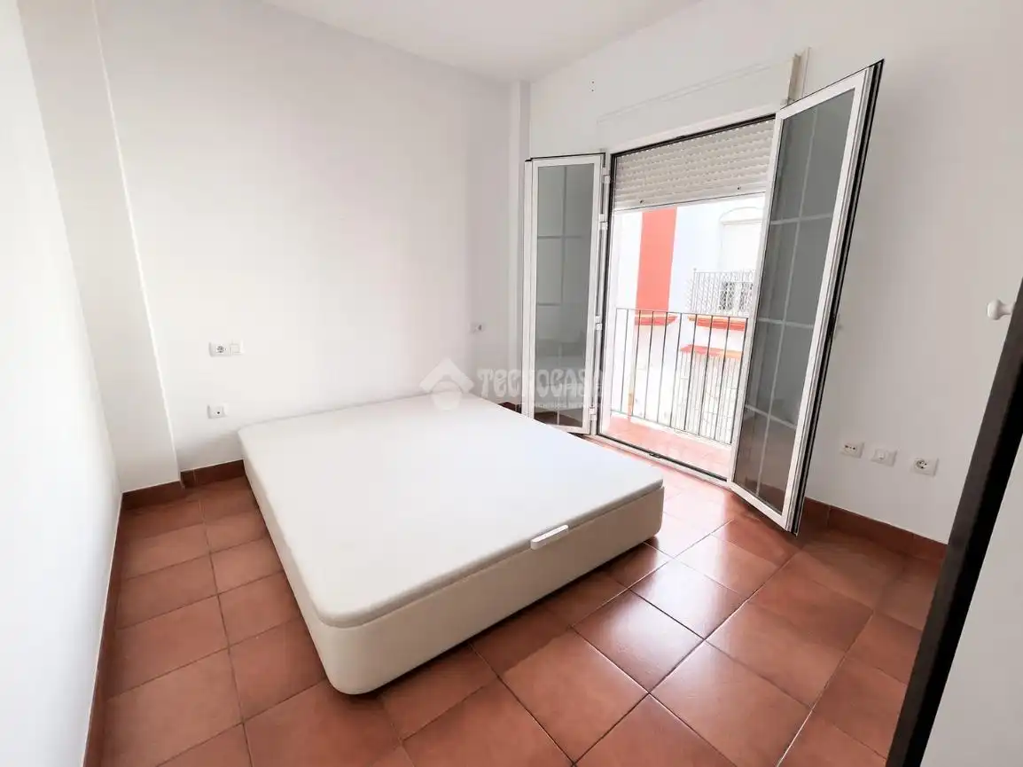 Dormitori de Casa adosada en venda en San Fernando amb Terrassa i Balcó