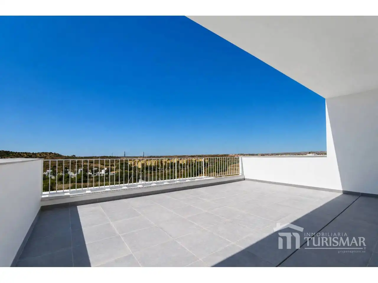 Detached house with pool for sale in Calle Luís Góngora 1, imagen 33
