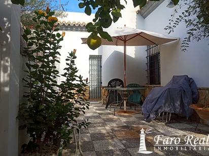 Jardí de Casa o xalet en venda en Sanlúcar de Barrameda amb Aire condicionat, Jardí privat i Terrassa