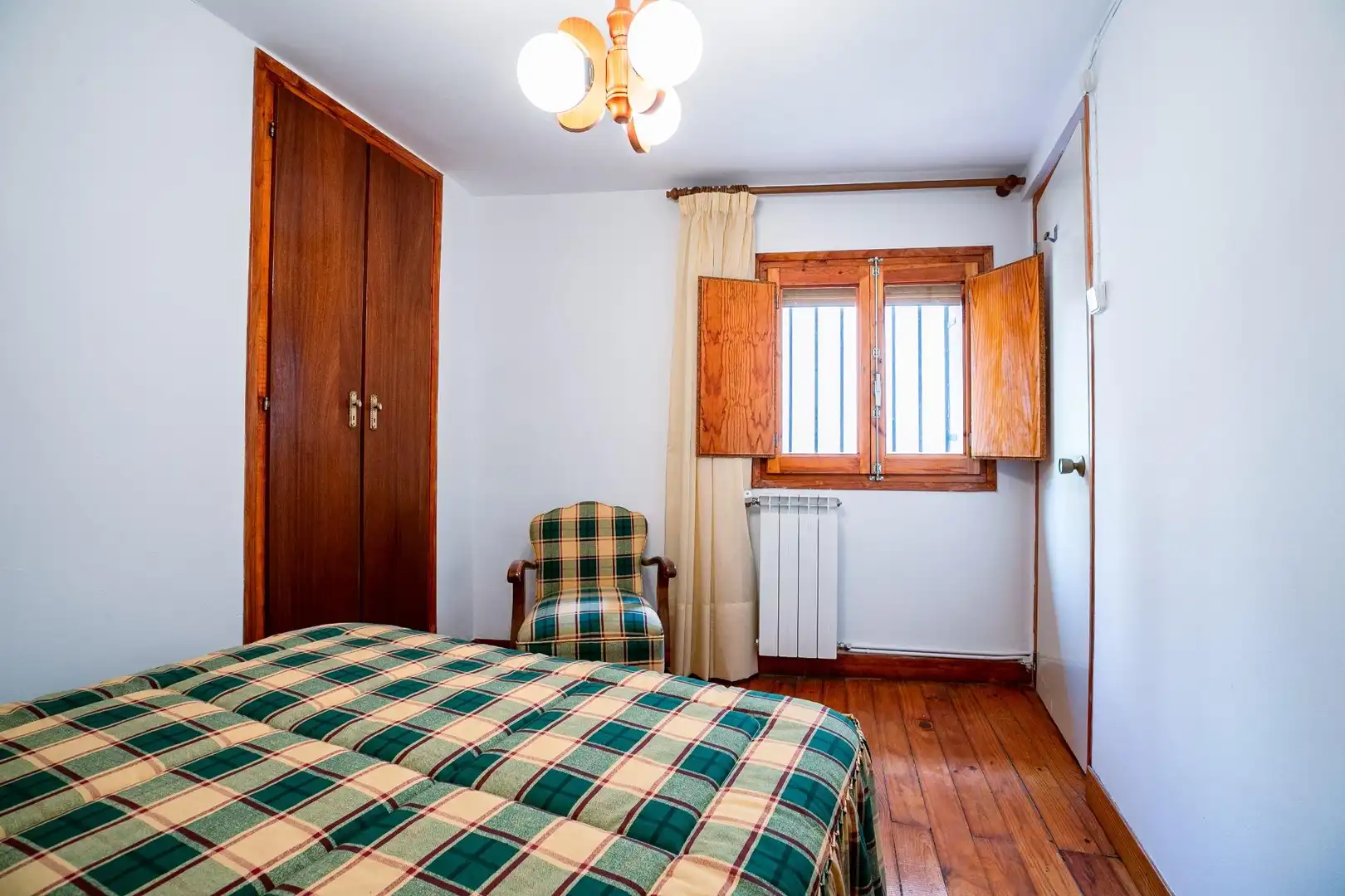 Bedroom of Houses for sale in Agüero  with Heating, Terrace and Storage room