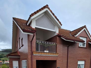 Maison avec balcon à vendre à Barrio la Escallada