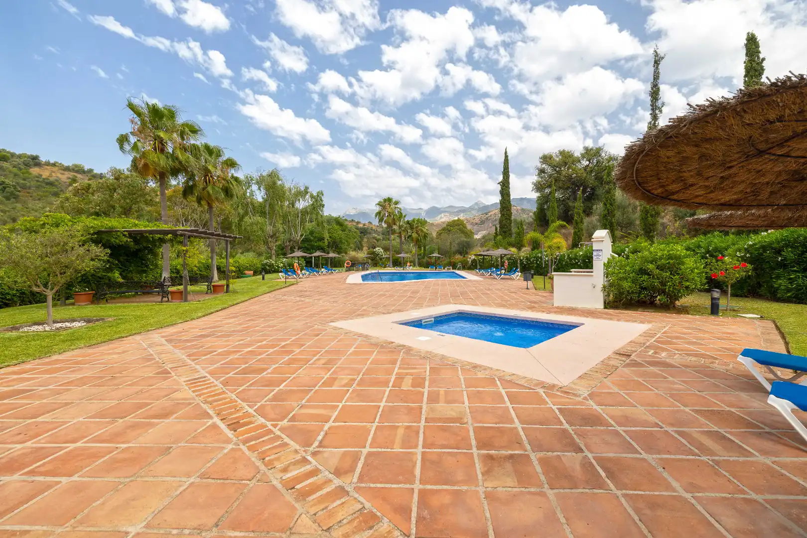Garten von Wohnung zum Verkauf in Marbella mit Klimaanlage, Heizung und Terrasse