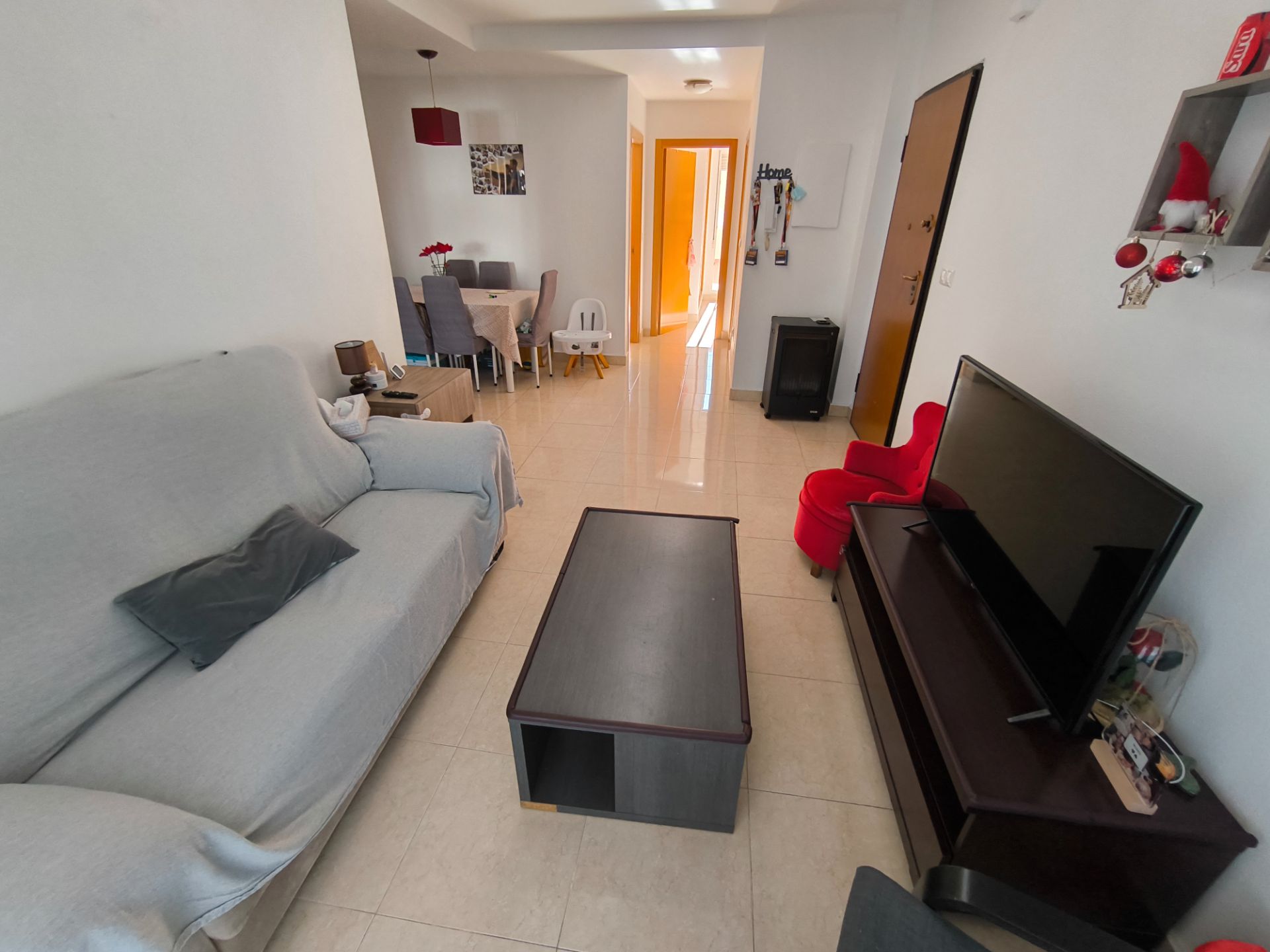 Sala d'estar de Planta baixa en venda en San Pedro del Pinatar amb Terrassa, Moblat i Forn