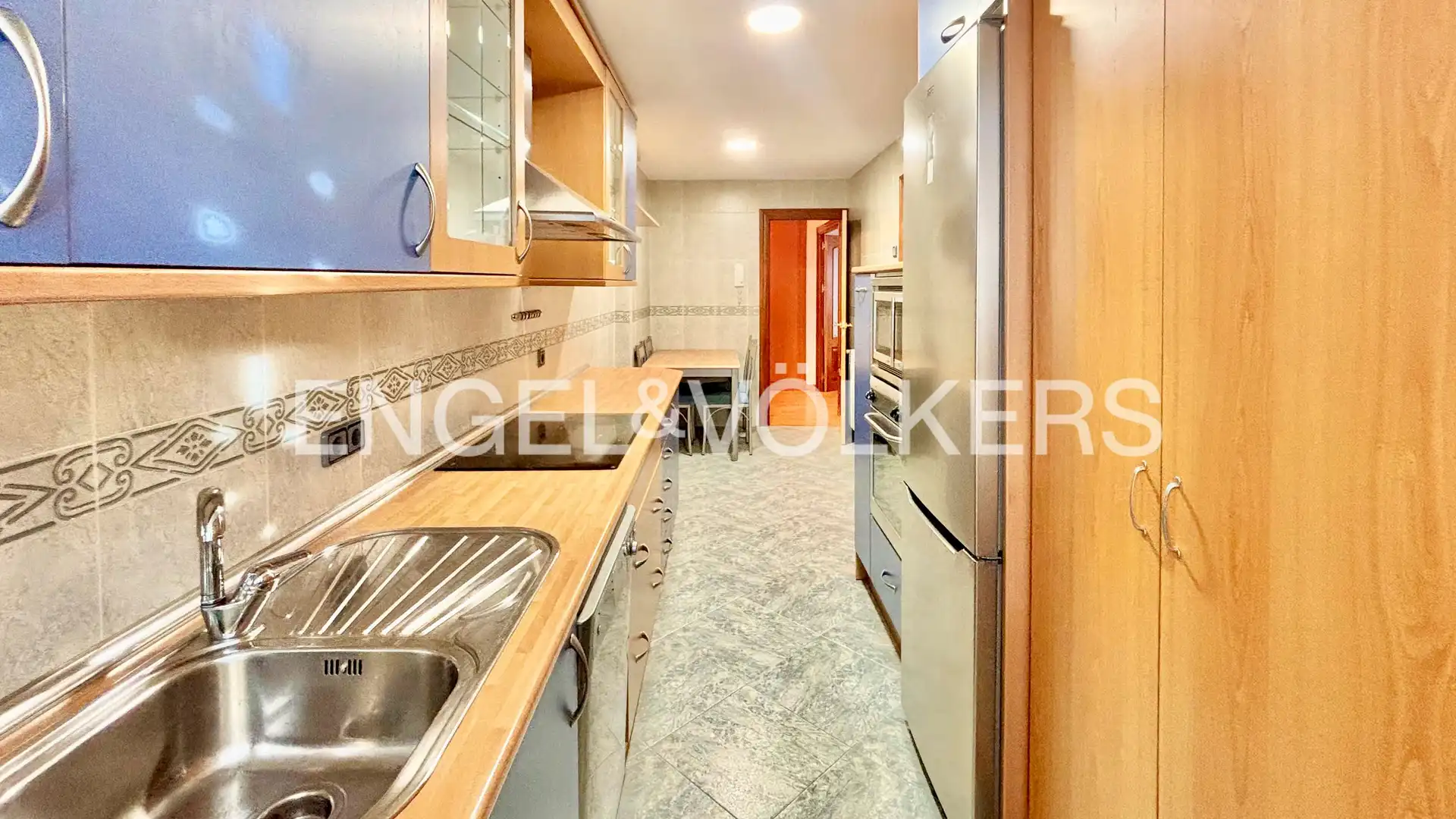 Cocina de Piso en venta en Galapagar con Calefacción, Jardín privado y Terraza