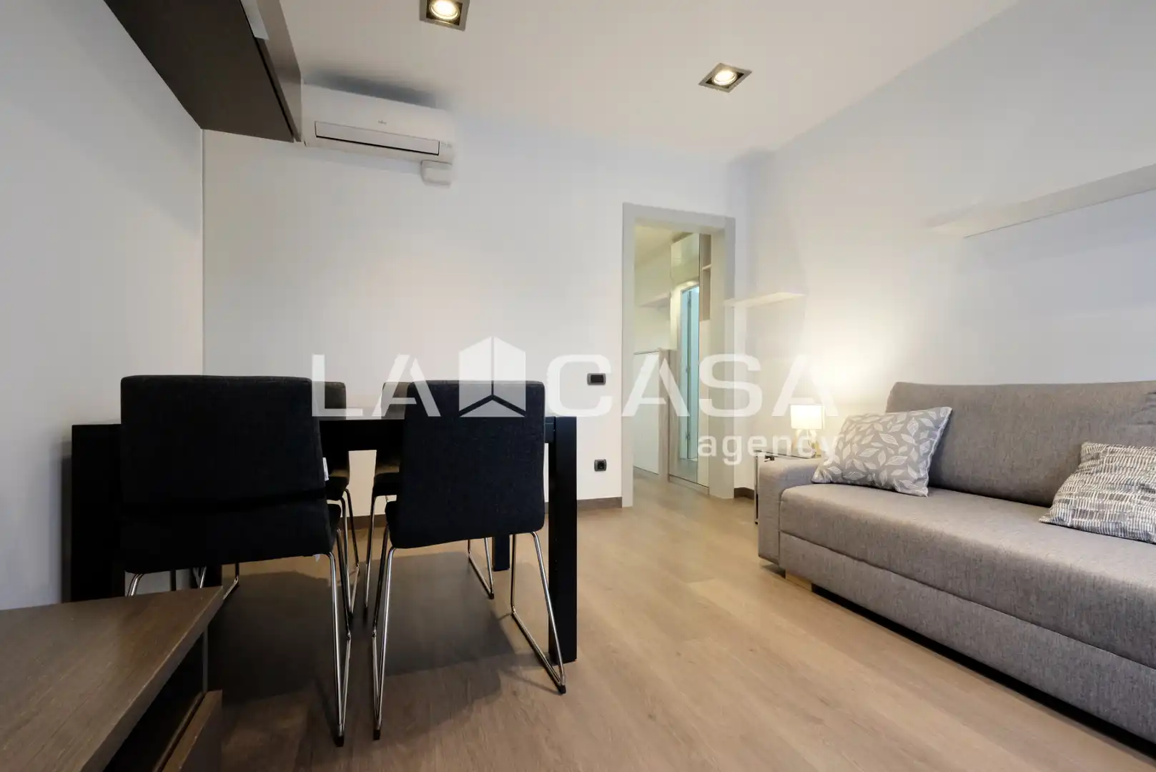 Sala de estar de Piso en venta en Barcelona con Aire acondicionado, Calefacción y Parquet