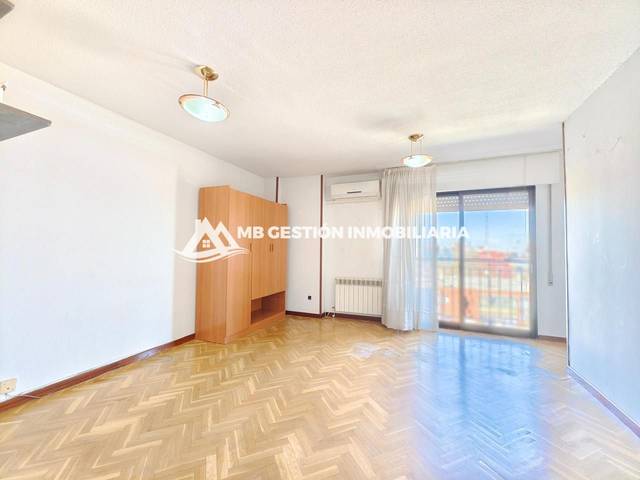 Piso en Venta en El Arroyo - La Fuente