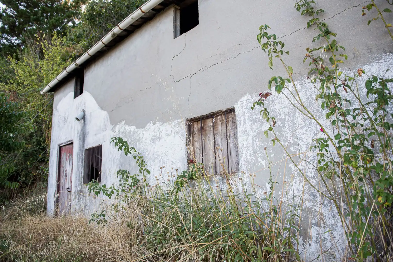 Vista exterior de Casa o xalet en venda en Corullón amb Calefacció, Jardí privat i Terrassa