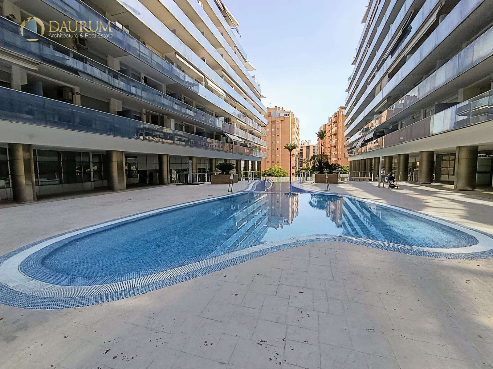 Piscina de Pis en venda en Villajoyosa / La Vila Joiosa amb Aire condicionat, Calefacció i Terrassa
