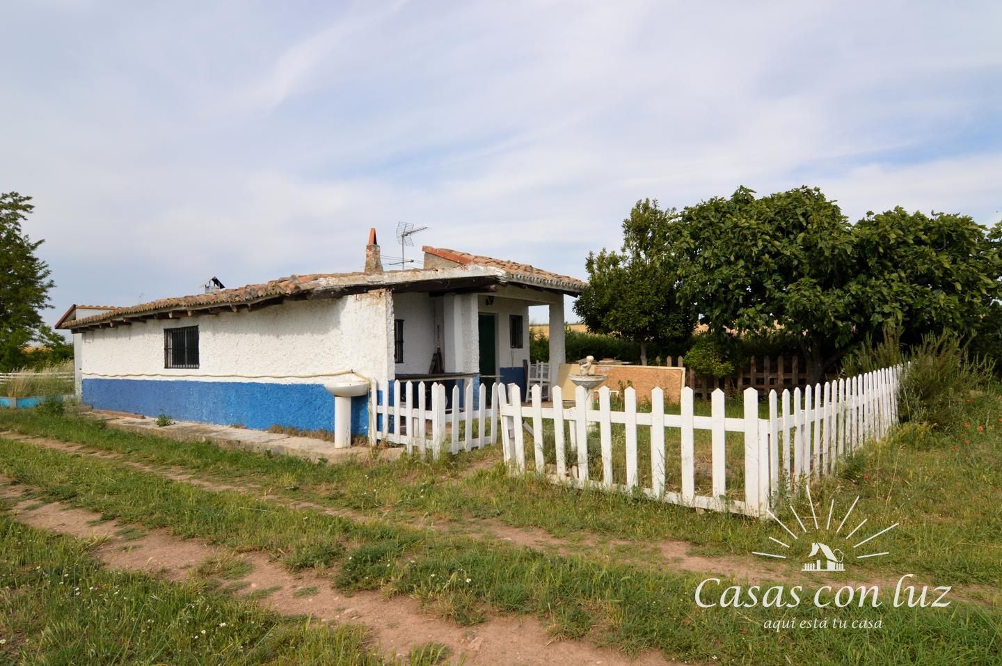 Finca rústica en venda en  Zaragoza Capital amb Jardí privat i Piscina