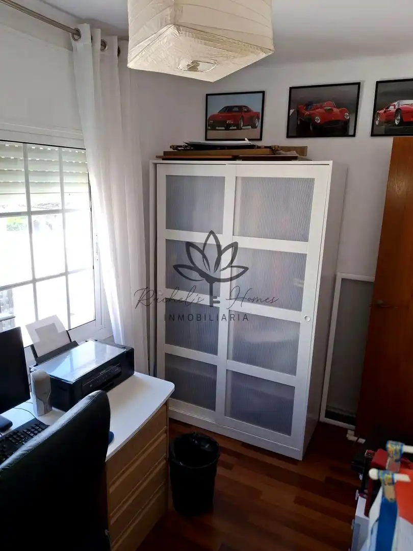 Schlafzimmer von Einfamilien-Reihenhaus zum Verkauf in Castelldefels mit Klimaanlage, Heizung und Privatgarten