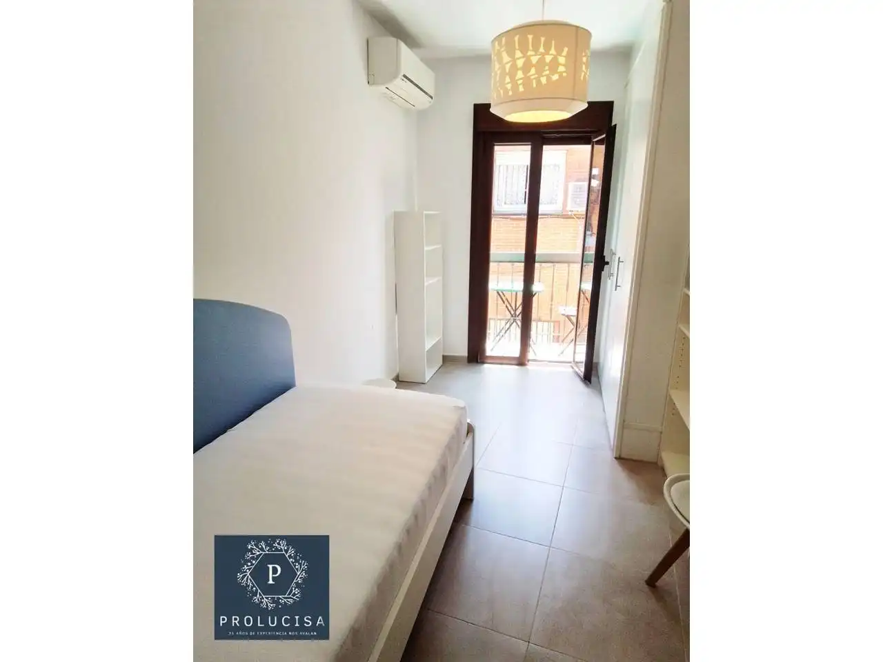 Bedroom of Flat for rent in Moraleja de Enmedio
