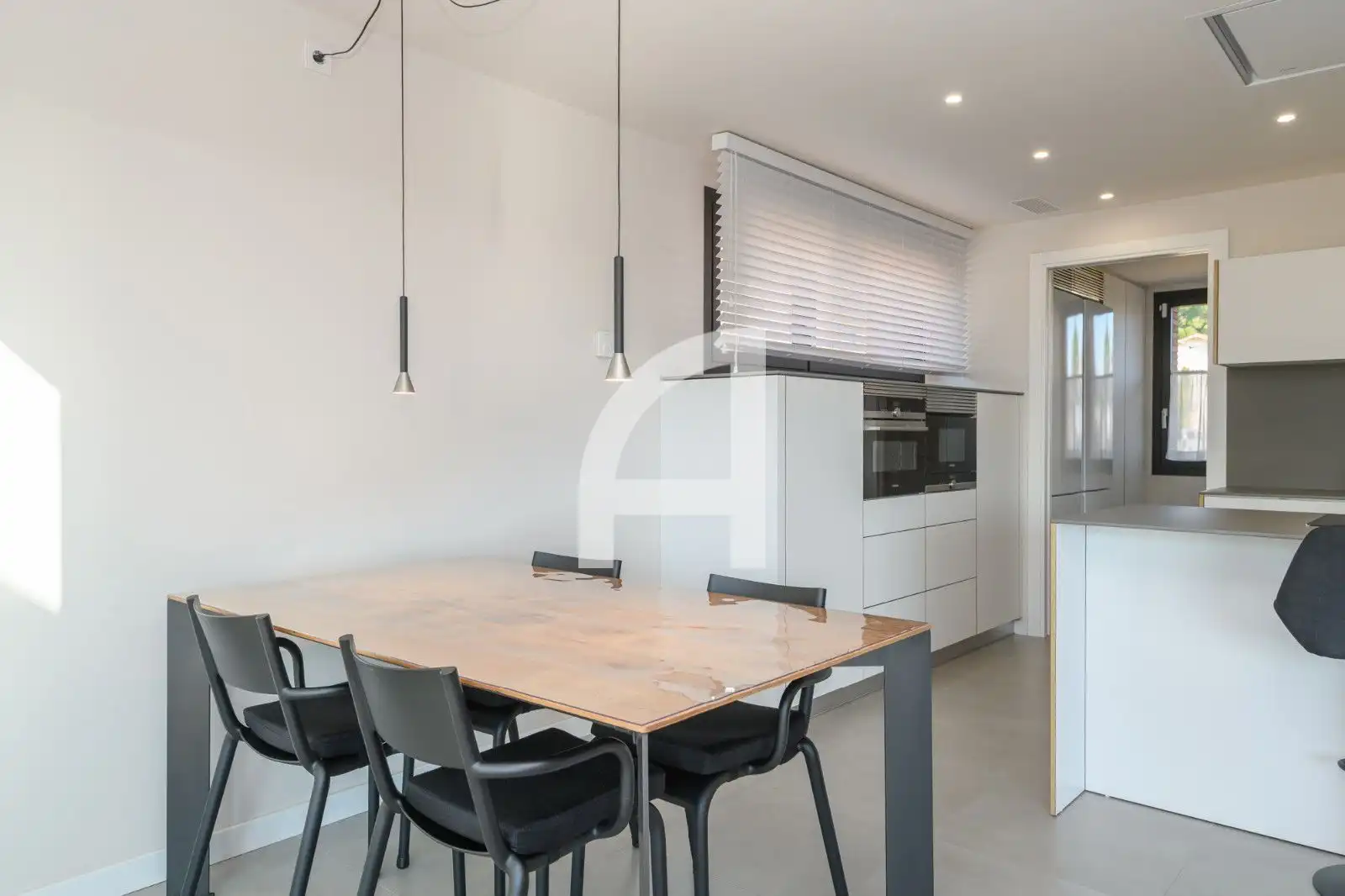 Cocina de Casa o chalet en venta en Banyoles con Aire acondicionado, Calefacción y Terraza