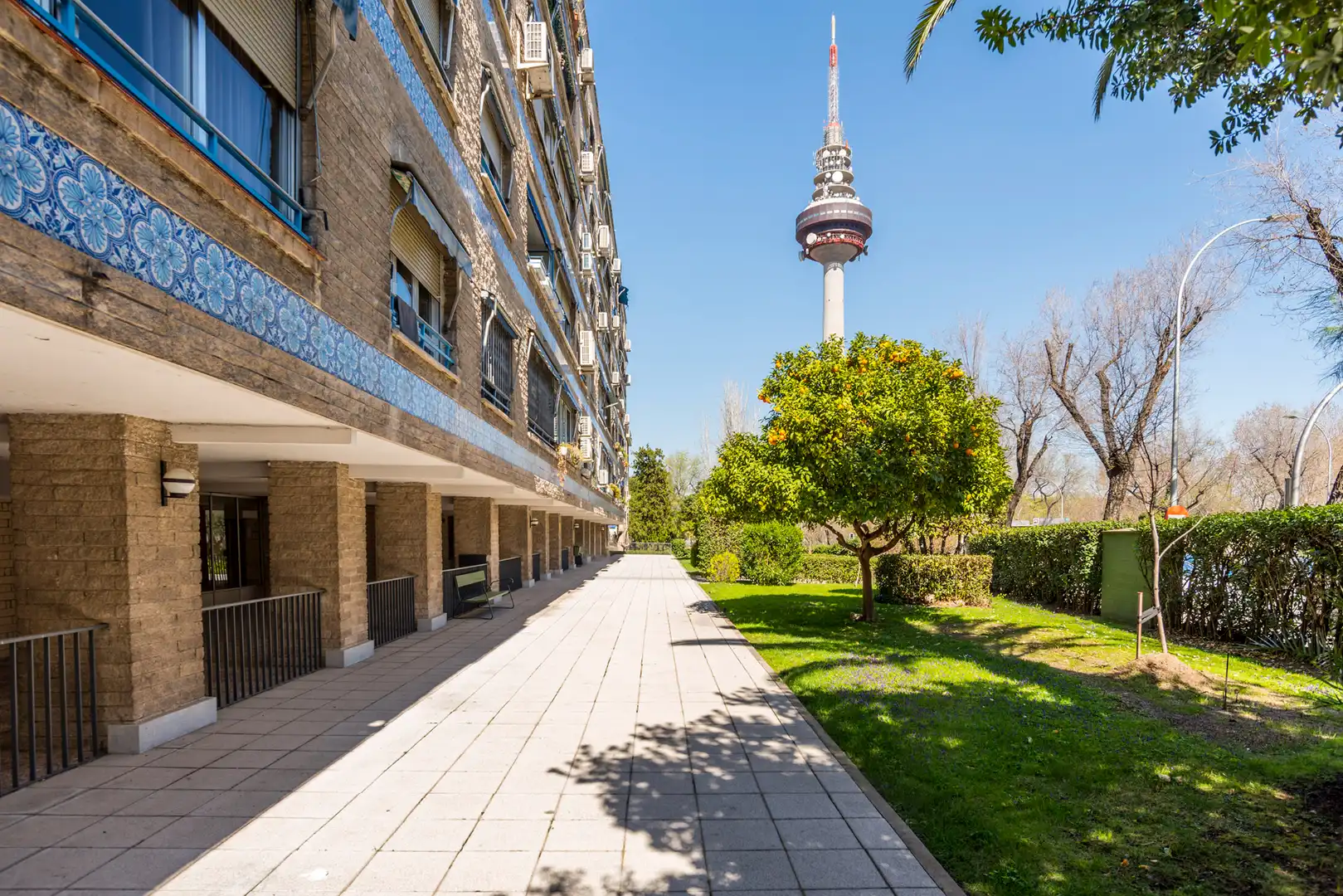 Vista exterior de Piso en venta en Madrid con Aire acondicionado, Calefacción y Piscina comunitaria