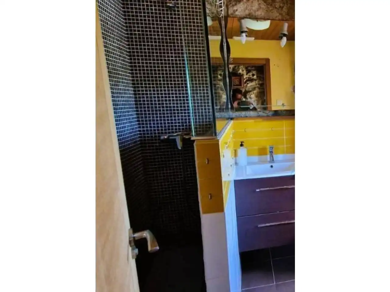 Badezimmer von Gebäude zur Miete in Celanova
