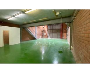 Industrial buildings to rent in  Barcelona Capital  with Heating