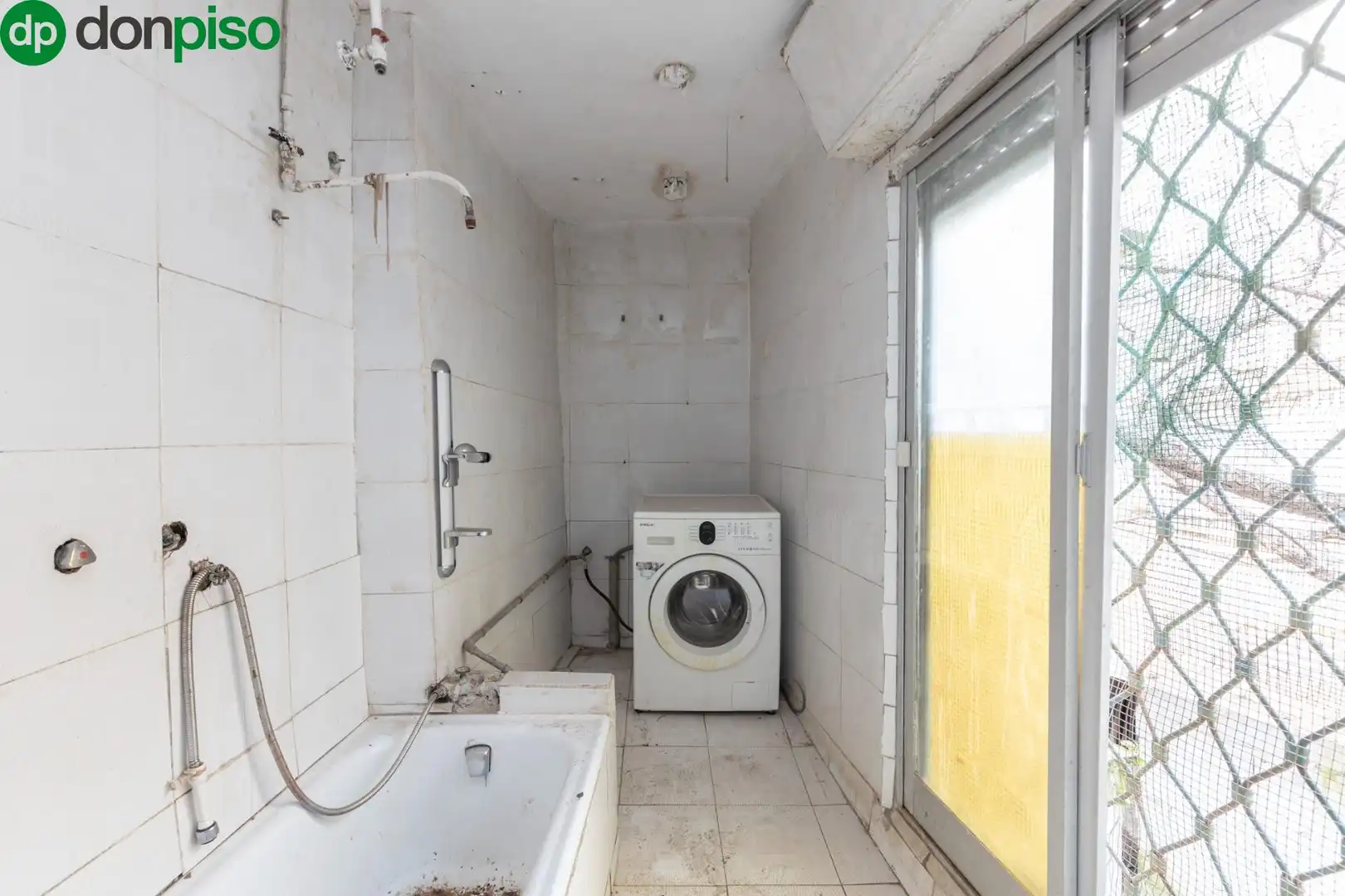 Bathroom of Houses for sale in Granada
