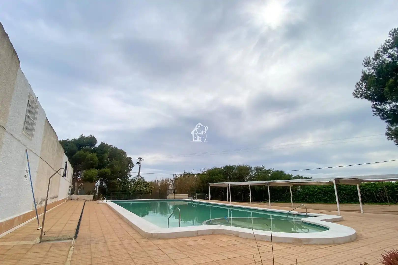 Piscina de Casa o xalet de lloguer en Guardamar del Segura amb Aire condicionat, Terrassa i Piscina