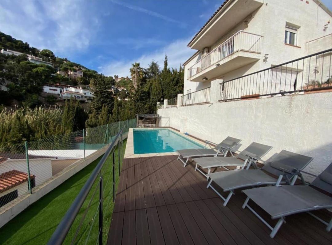 Vista exterior de Casa o chalet en venta en Lloret de Mar con Calefacción, Jardín privado y Terraza