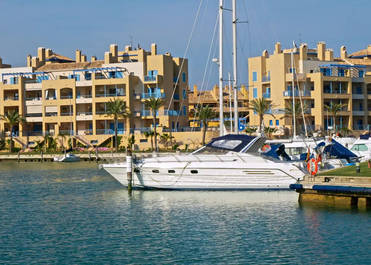 Locale commerciale in vendita a Puerto de Sotogrande - La Marina, imagen 8