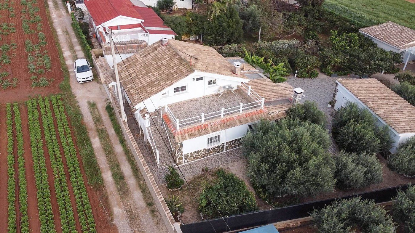 Vista exterior de Finca rústica en venda en Benicarló amb Calefacció, Terrassa i Traster
