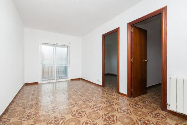 Piso en Venta en Sant Feliu de Llobregat - Calle CONSTITUCIO en La Salut